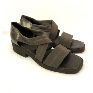 Donald J. Pliner Brown Strappy Sandals size 6.5